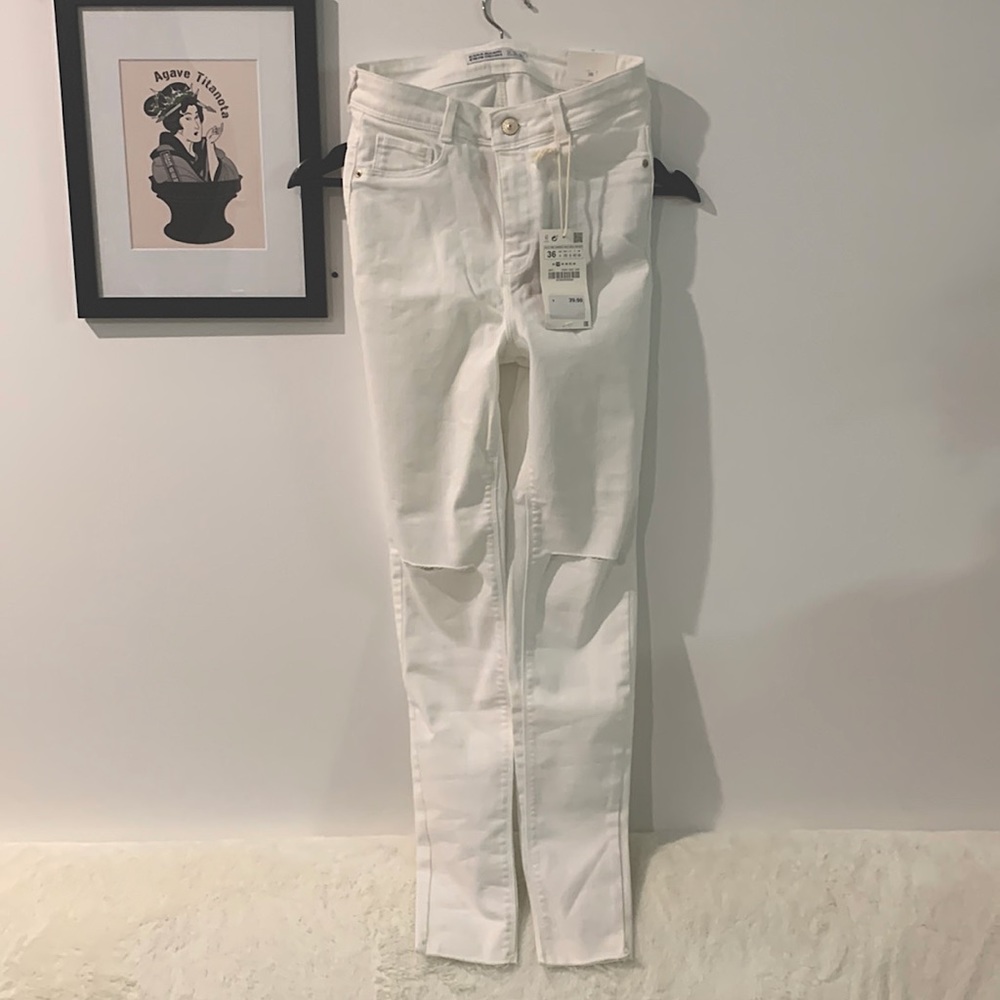 Zara Brand New White jeans